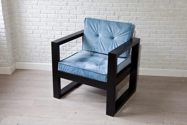 Деревянное кресло в стиле лофт для дома