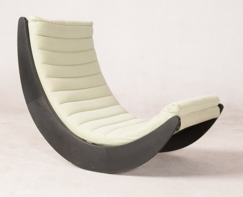 Дизайнерская кресло-качалка для современного интерьера