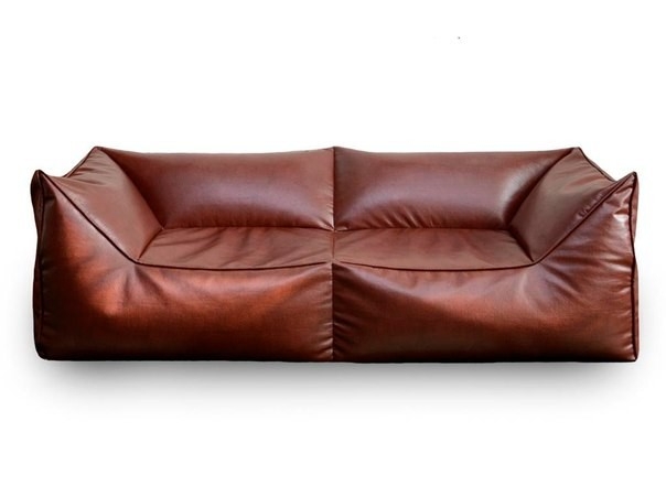 Купить бескаркасный диван в гостинную из кож-зама