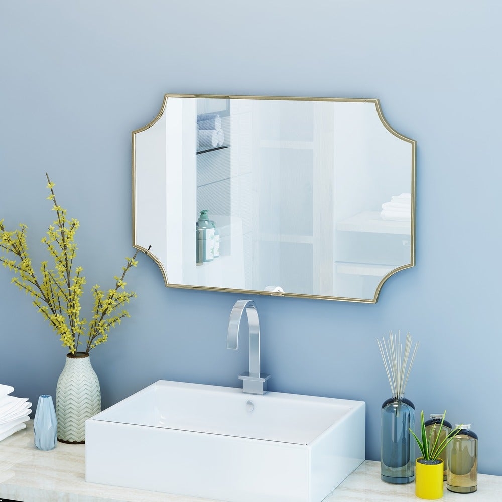 Настенное зеркало в ванную комнату над умывальником в стиле лофт