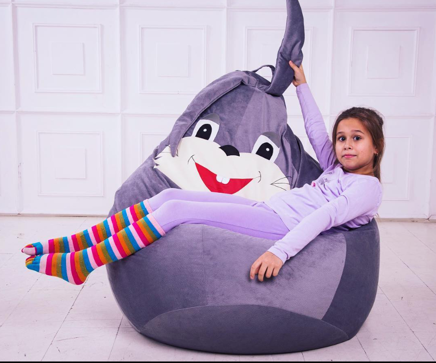 Купить кресло заяц из велюра для детской комнаты