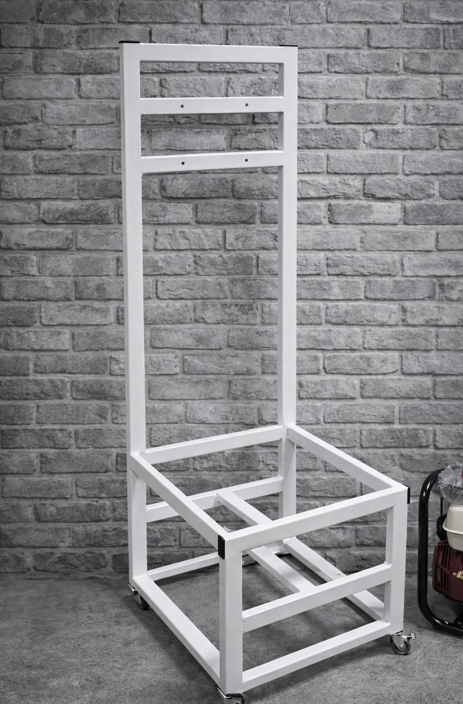 Купить стойку для инвертора Deye и АКБ в Украине на колесиках