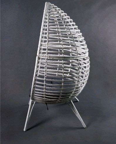Купить напольное кресло яйцо из плетённого ротанга в Украине