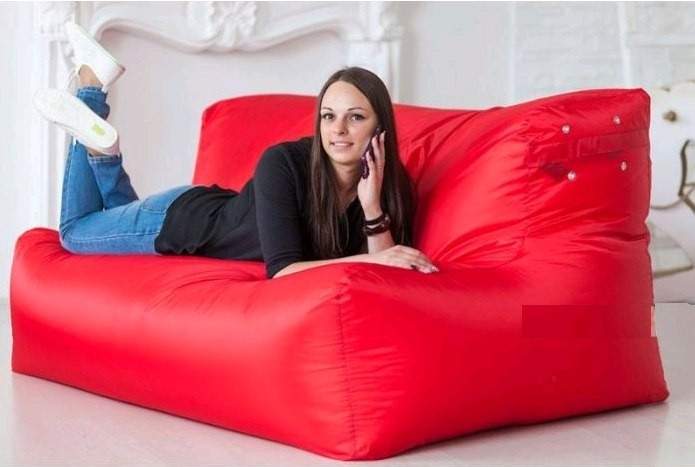 Бескаркасный диван недорого в Украине